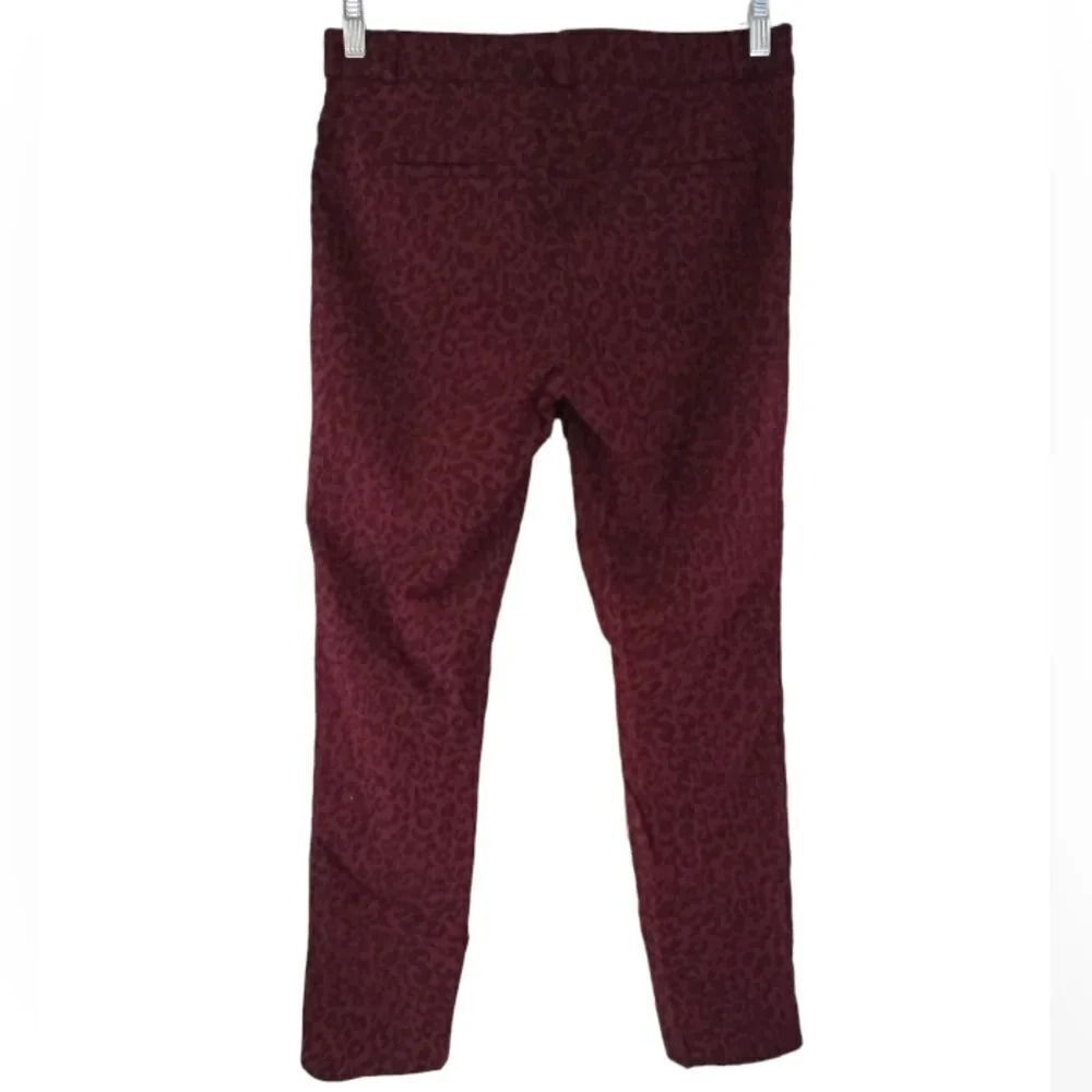Banana Republic Burgundy Red Leopard Print Sloan Pants Size 6 - Picture 5 of 8
